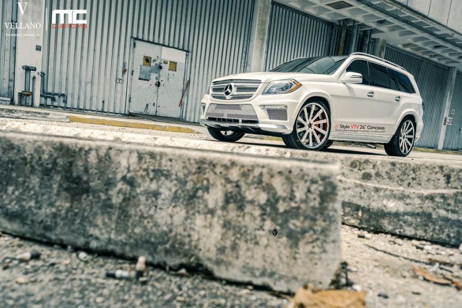 Mercedes-Benz GL550 by MC Customs 2014 года  (фото 5 из 15)